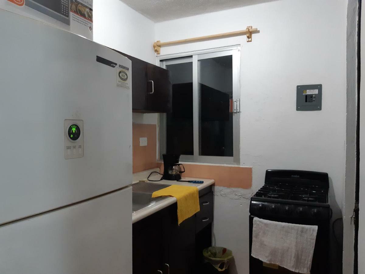 Apartamento Mayapán Cancún Esterno foto